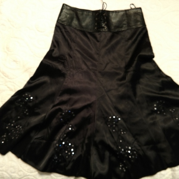 Black Satin Skirt - Picture 1 of 4